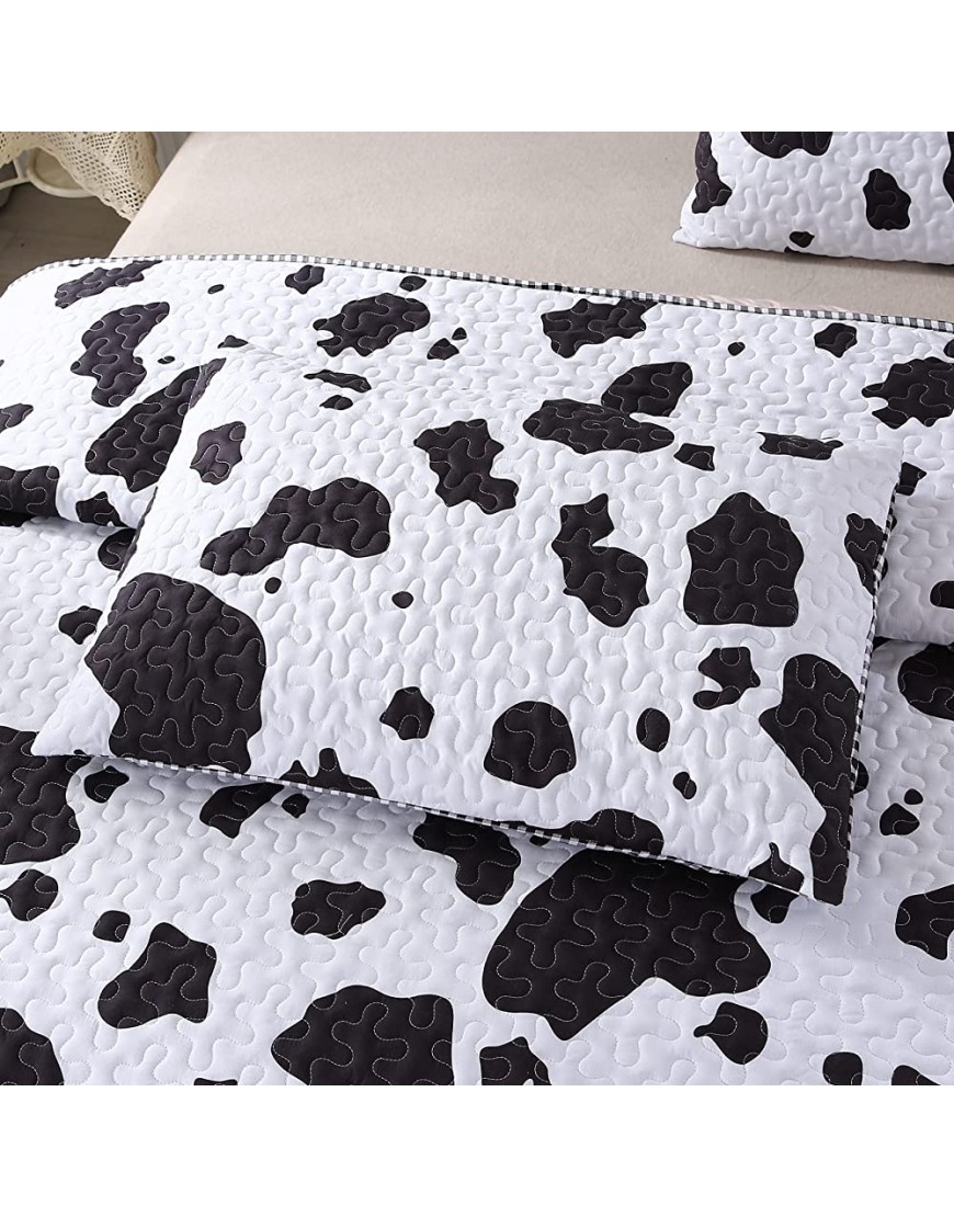 PERFEMET Black and White Cow Print Quilt Set King Size Bedding Set Reversible Bedroom Decorations for Kids and Teens Bedspread SetKing,1 Quilt + 2 Pillow Cases - BG84S93US