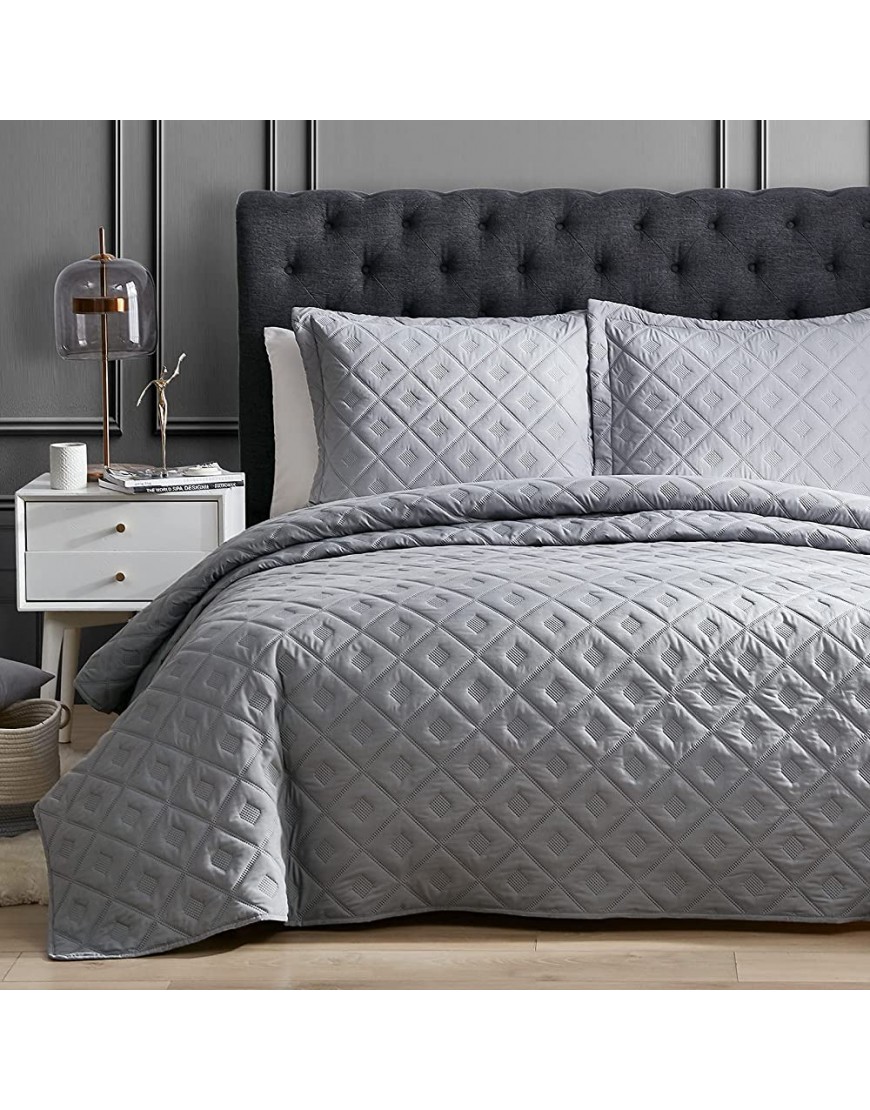 EHEYCIGA Quilt Set Grey King Size Bedspread Coverlet 3 Piece Summer Lightweight Reversible Quilt Bedspread with 2 Pillow Shams Machine Washable Comforter Bedding Cover Sets-106x96 Inch - BX6HOUQ9I
