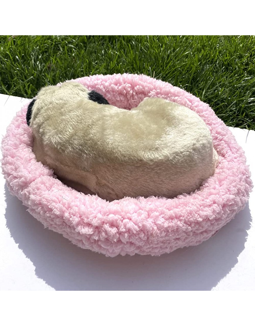 Simulation Furry Baby Dog Figurine Realistic Sleeping Pug Puppy in Pink Bed Home Shelf Car Decorative Statue Artificial Fur Pet Replica Photo Props Collectible Gift - B19226FVL