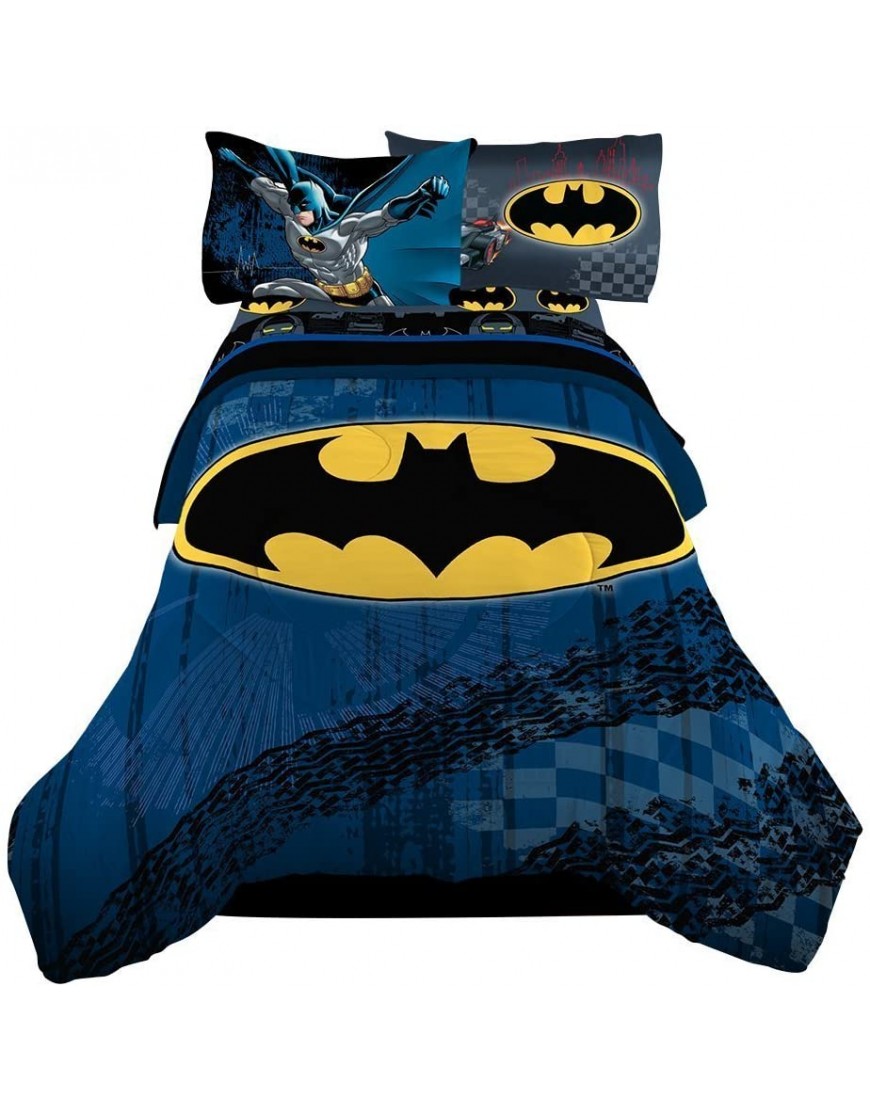 Reversible Batman 4pc Twin Comforter & Sheet Set featuring the Batmobile - B1D5CFTWH